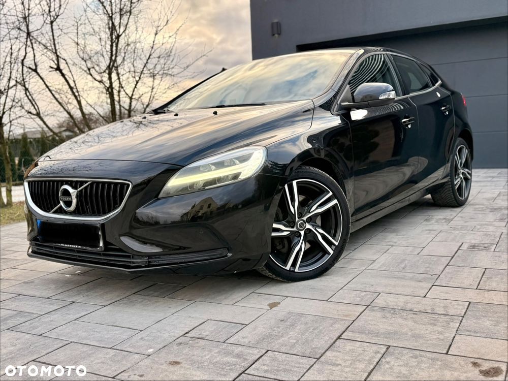 Volvo V40 D2 Drive-E Momentum - 2