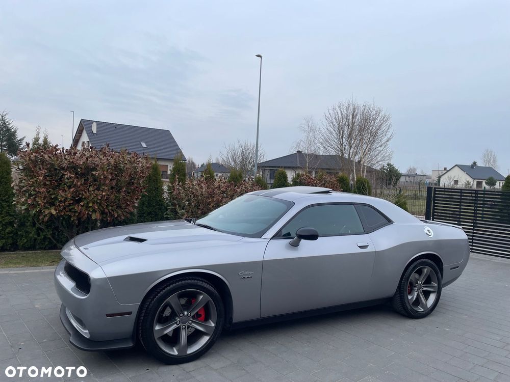 Dodge Challenger Automatik R/T Plus - 2
