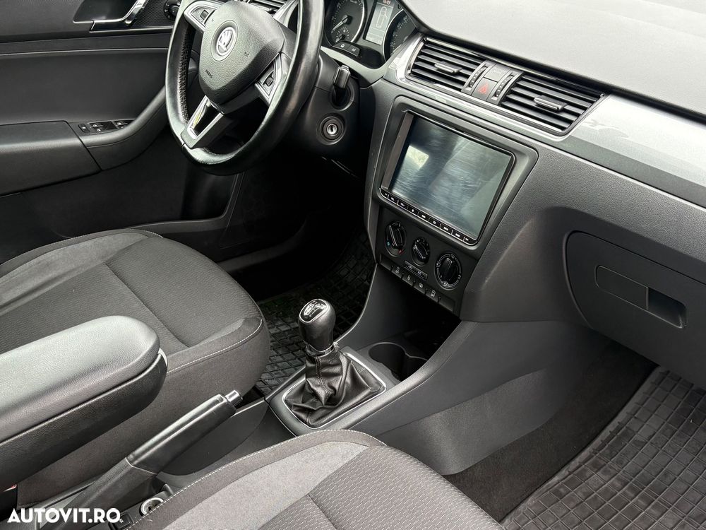 Skoda RAPID Spaceback 1.2 TSI Ambition - 5