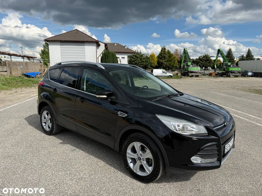 Ford Kuga 1.5 EcoBoost 2x4 Titanium - 10