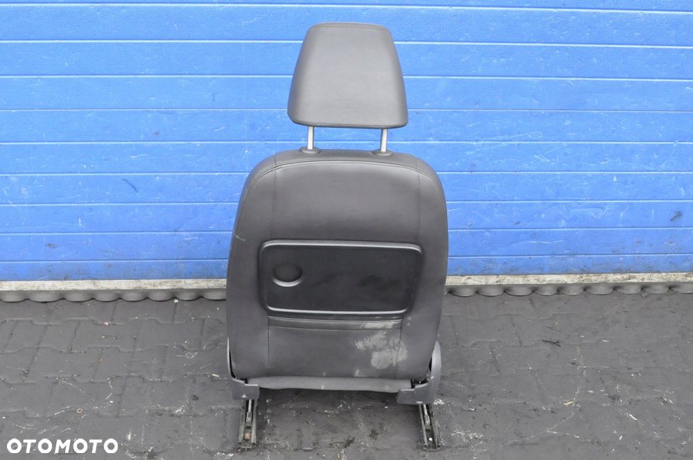 VOLKSWAGEN TIGUAN I FOTEL PASAŻERA SKÓRA - 10