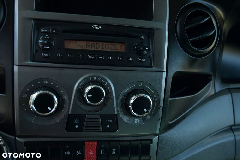 Iveco DAILY 35C15 3.0 Diesel 150KM * BURTO-PLANDEKA * SUPER ZADBANY! - 28