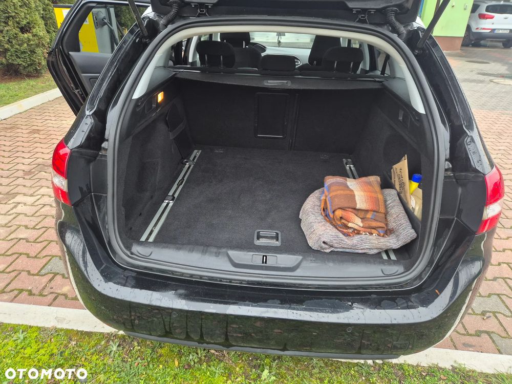 Peugeot 308 BlueHDi FAP 120 Stop & Start Allure - 14