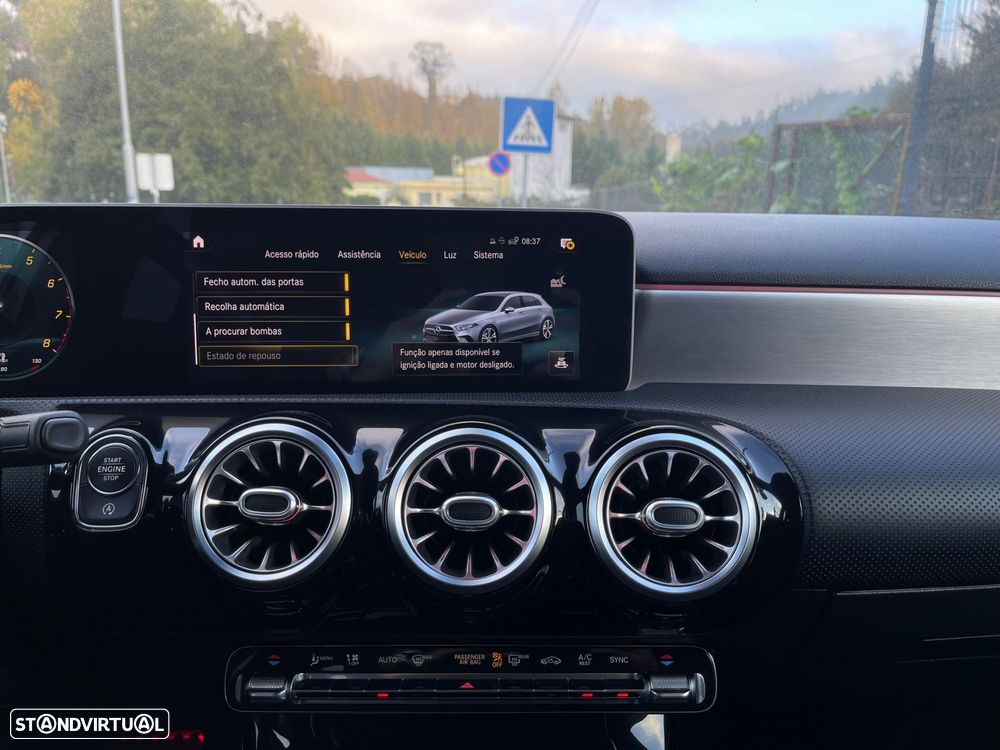 Mercedes-Benz A 180 7G-DCT AMG Line - 32