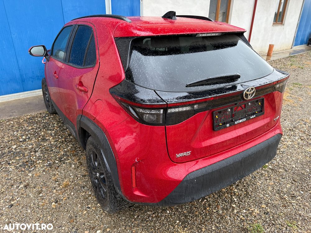 Toyota Yaris - 6