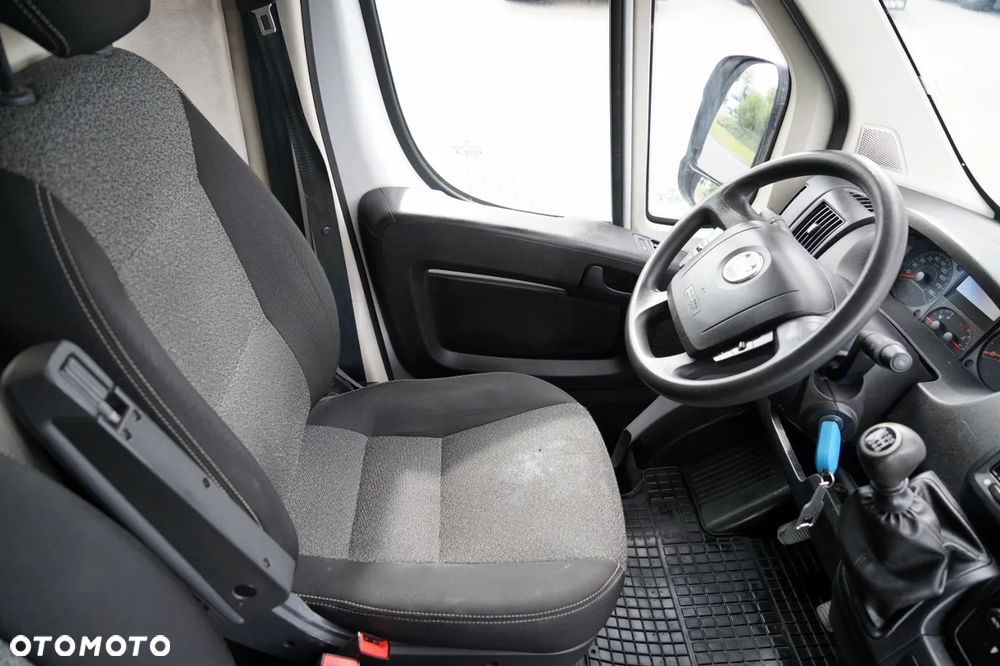 Fiat DUCATO 2.3 180 / BLASZAK / FURGON / 3 MIEJSCA / EURO 6 - 27