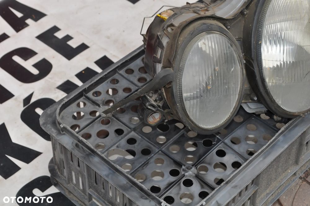 mercedes W 210 lampa lewa WYSYŁKA - 4