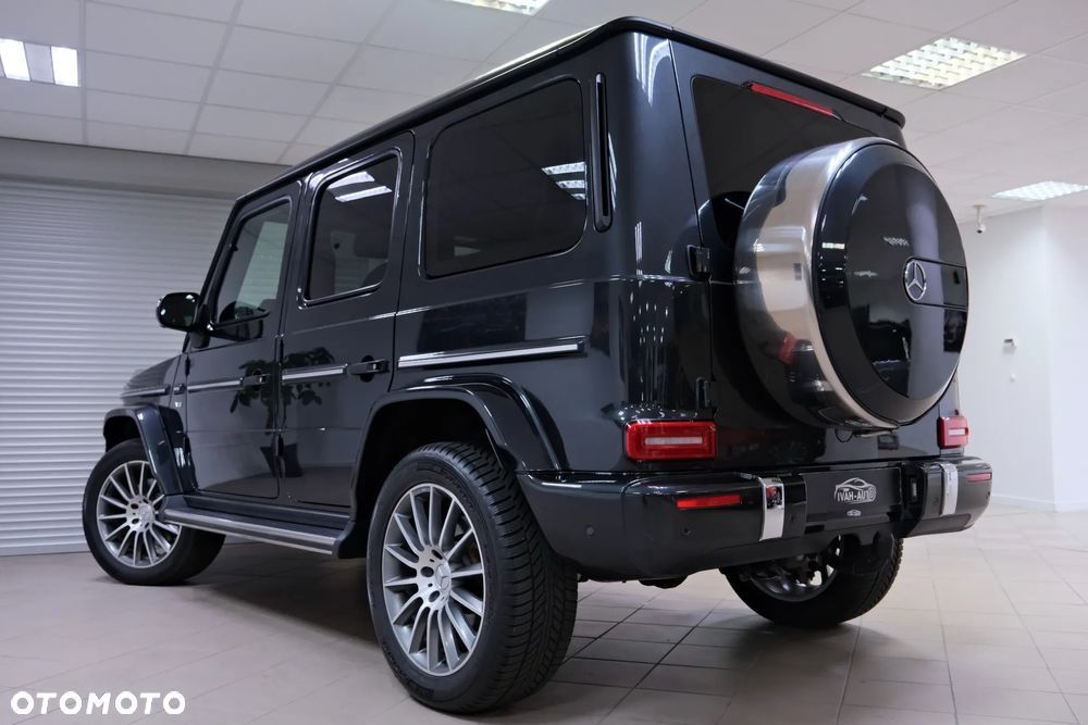 Mercedes-Benz Klasa G 500 9G-TRONIC Exclusive - 13