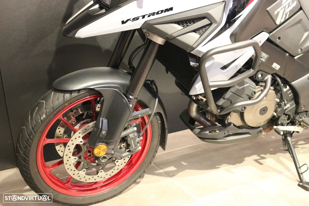 Suzuki v-strom - 6