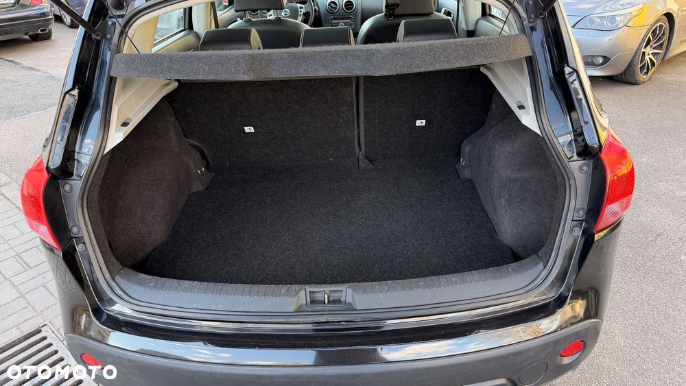 Nissan Qashqai - 18