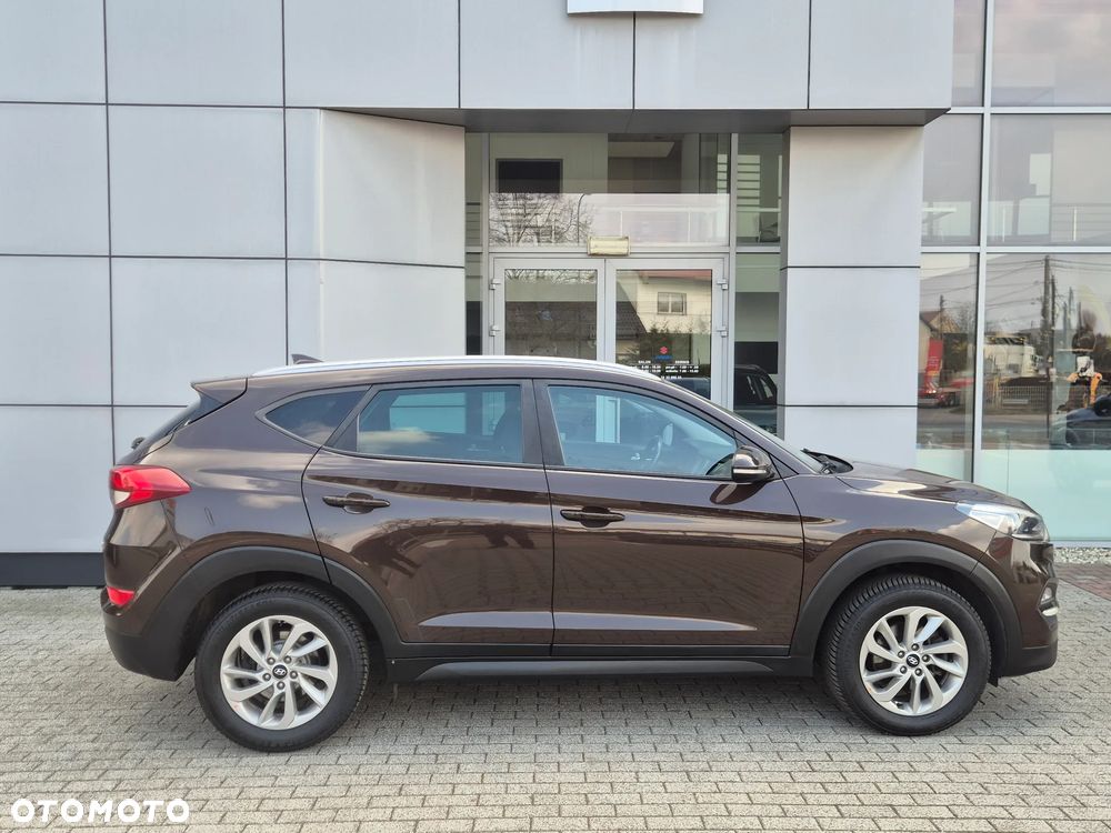 Hyundai Tucson blue 1.7 CRDi 2WD Style - 6