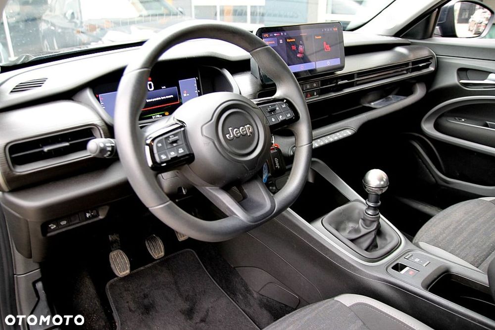 Jeep Avenger 1.2 GSE T3 Altitude FWD - 4