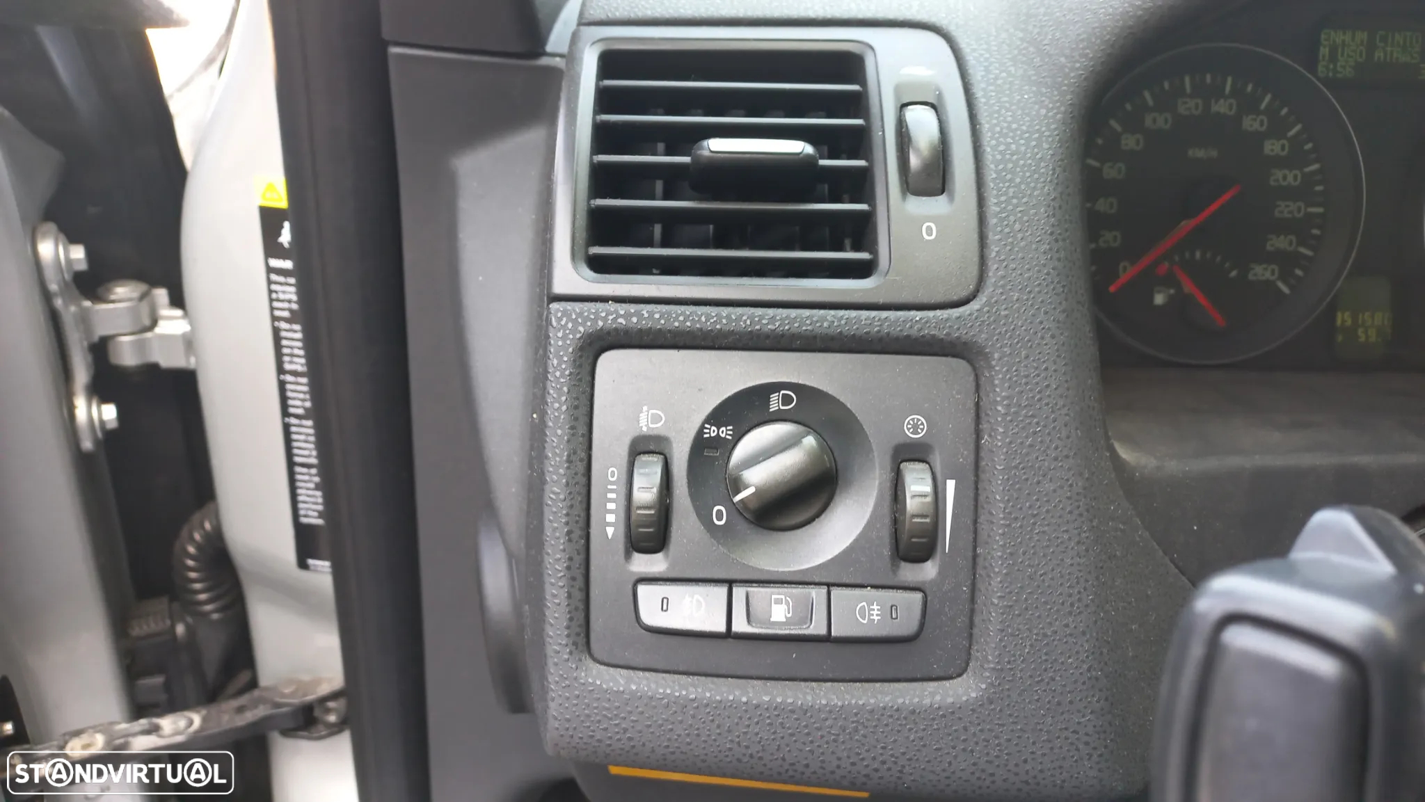 Volvo S40 1.6 D Momentum - 11