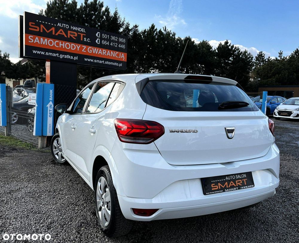 Dacia Sandero - 4