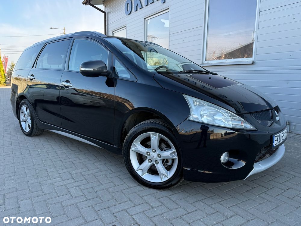 Mitsubishi Grandis - 16