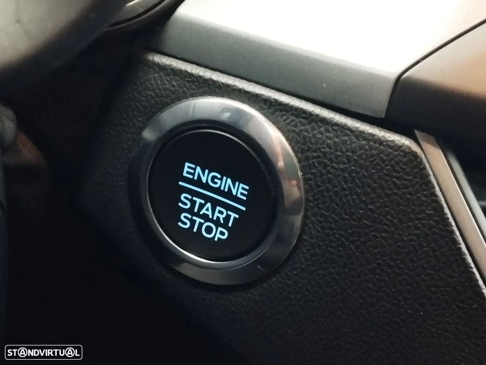 Ford Focus 1.0 EcoBoost Connected - 23
