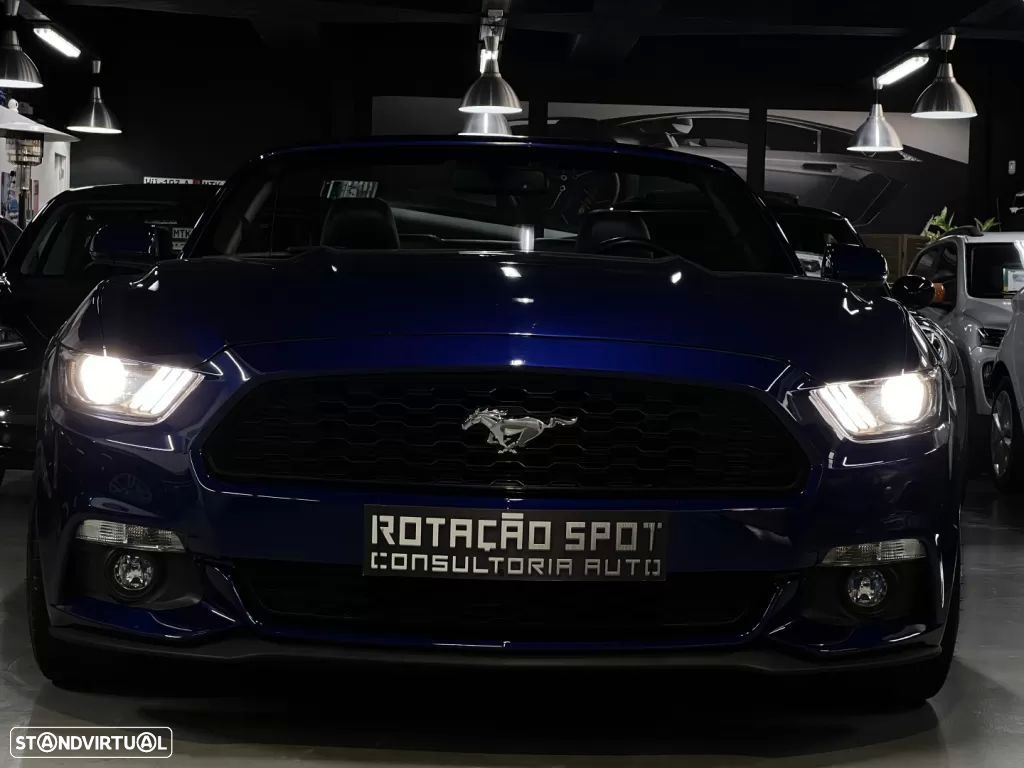 Ford Mustang 2.3i EcoBoost Aut. - 33