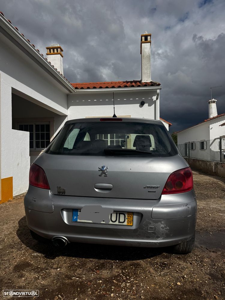 Peugeot 307 2.0 HDi 110 XSi - 1