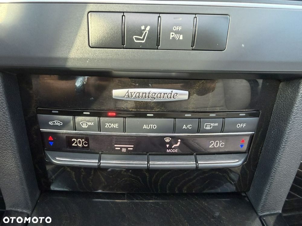 Mercedes-Benz Klasa E 220 BlueTEC 7G-TRONIC Avantgarde - 26