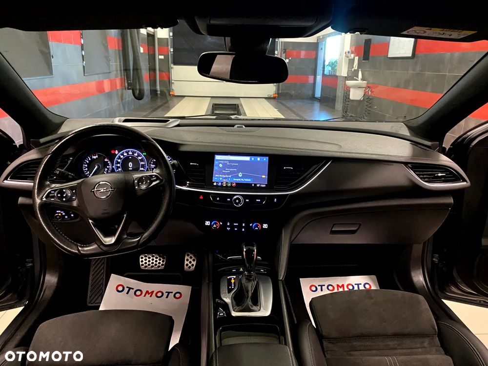 Opel Insignia 2.0 Direct InjectionTurbo Business Edition - 17