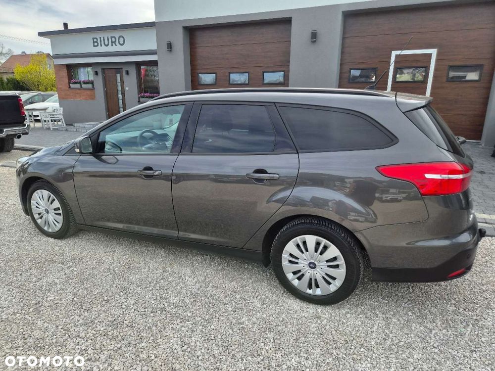 Ford Focus - 6