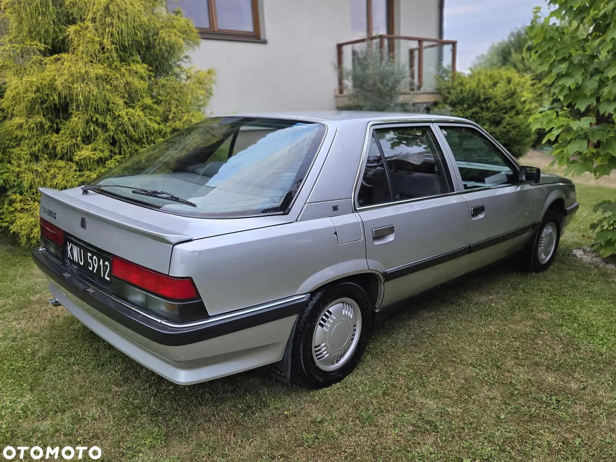 Renault 25 - 19