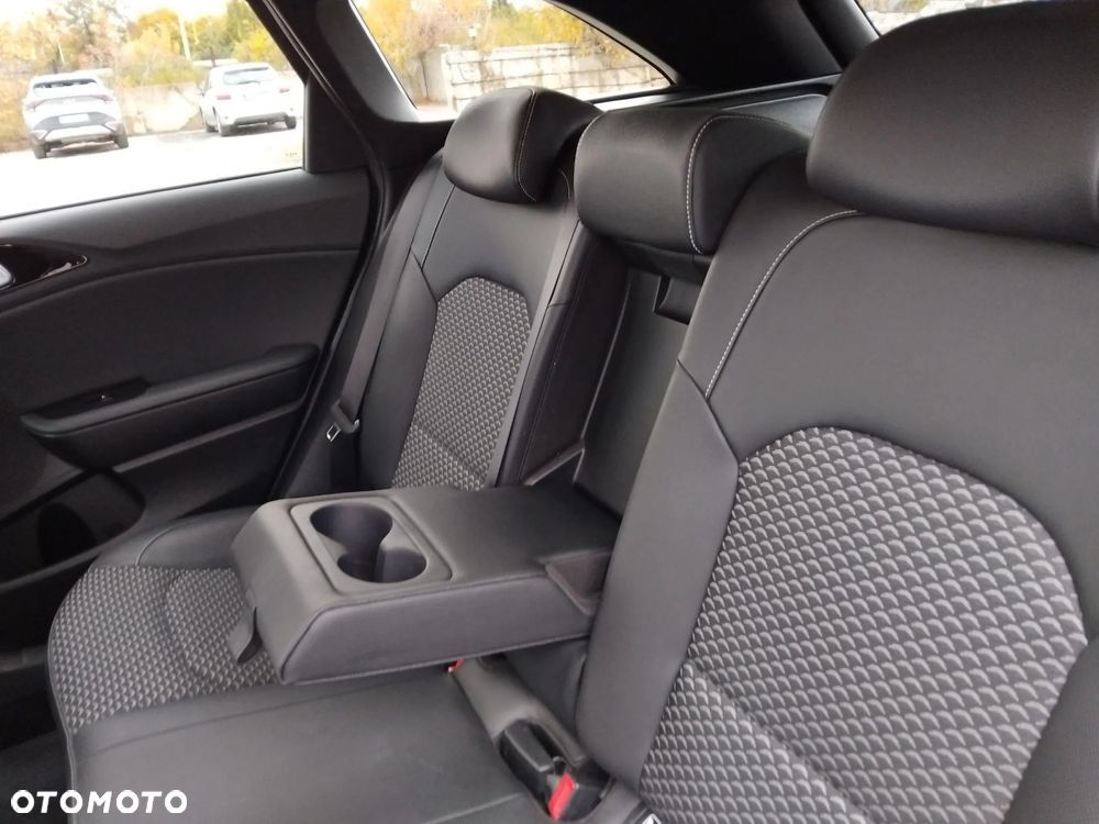 Kia Ceed 1.5 T-GDI L - 22