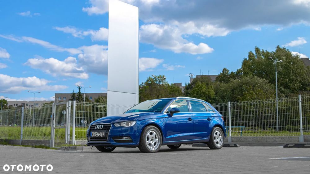 Audi A3 Sportback 2.0 TDI Ambiente - 1