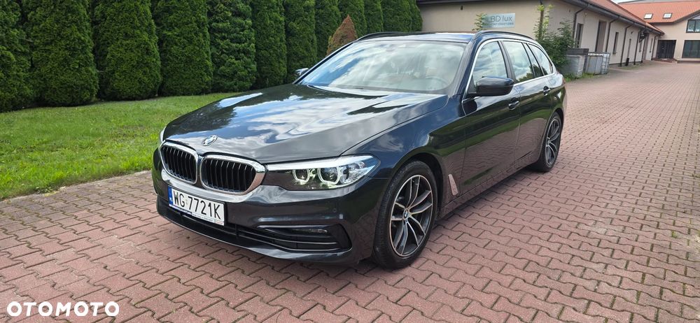 BMW Seria 5 530d xDrive - 2