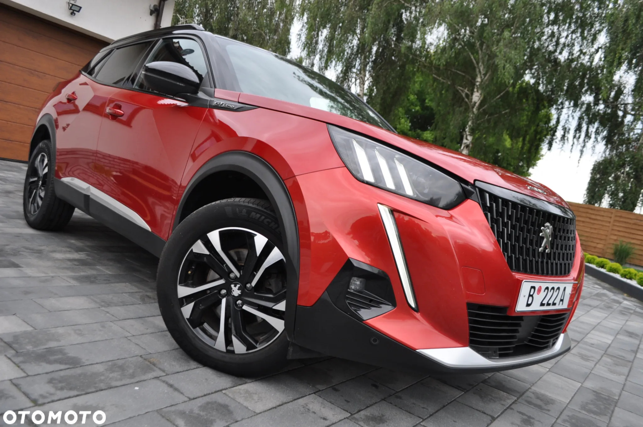 Peugeot 2008 BlueHDi 130 EAT8 GT - 10
