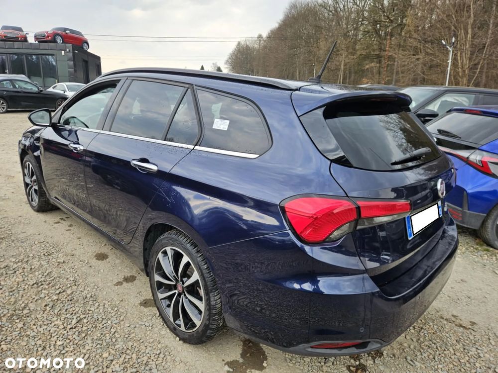 Fiat Tipo 1.4 T-Jet Lounge - 1