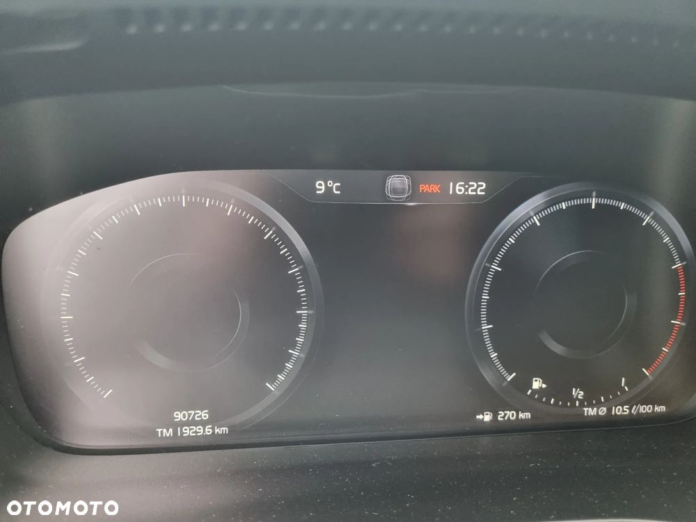 Volvo XC 40 T5 AWD Geartronic Momentum Pro - 11