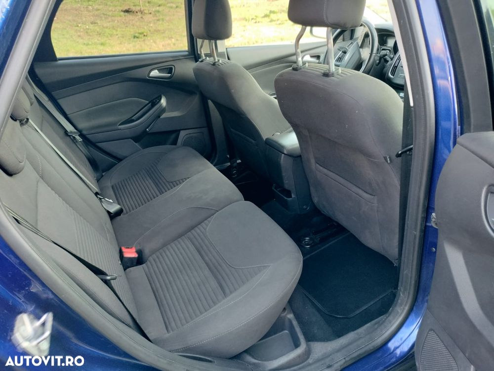 Ford Focus 1.0 EcoBoost Start Stop Titanium - 9