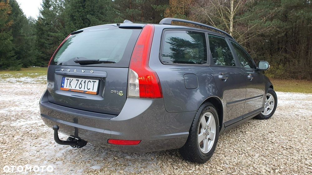 Volvo V50 - 3