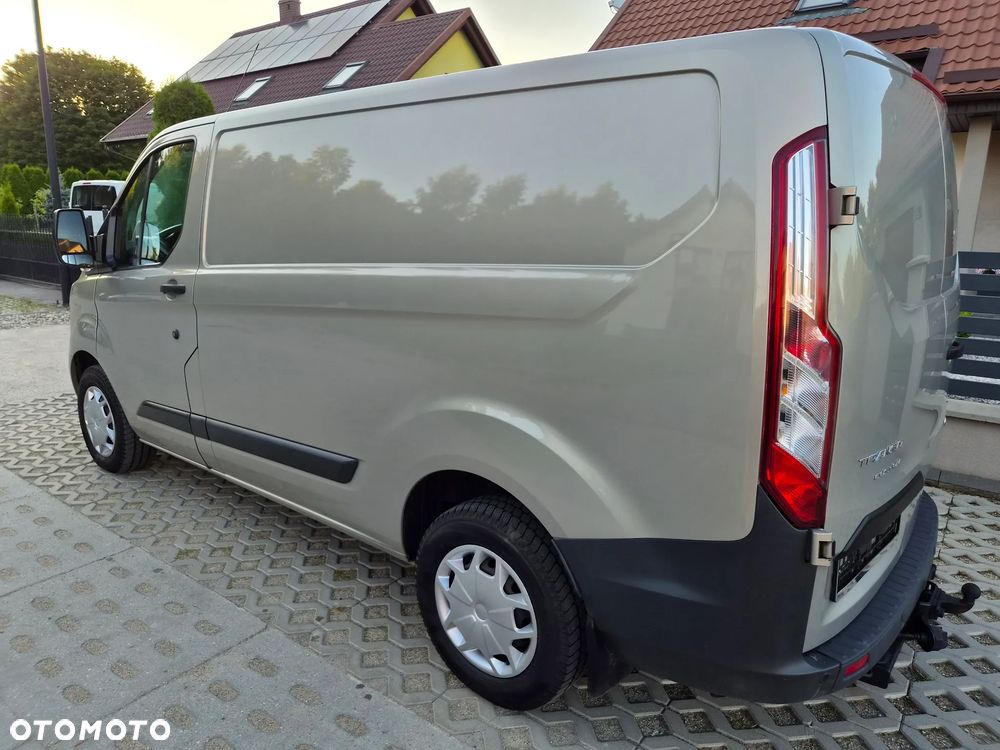 Ford TRANSIT CUSTOM - 14