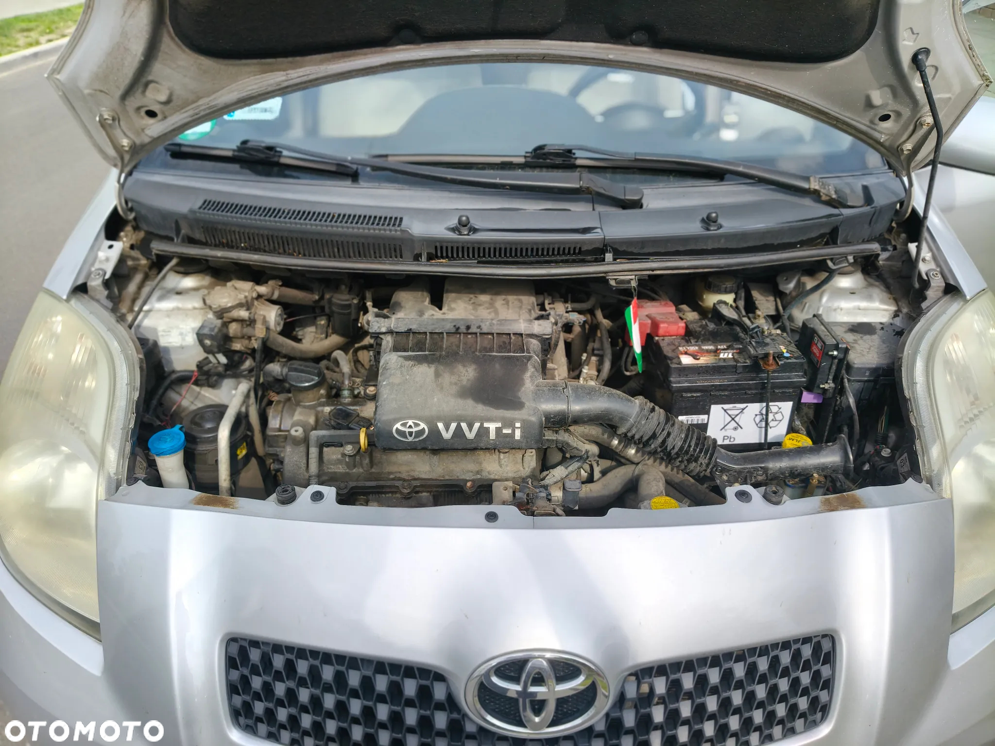 Toyota Yaris 1.3 Terra - 17