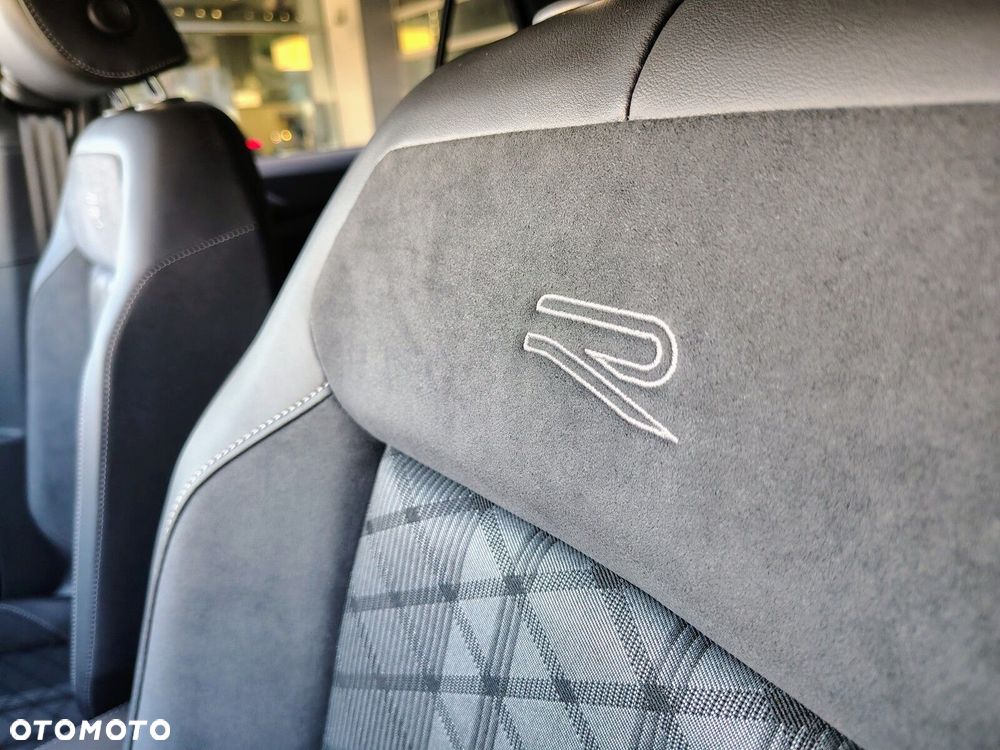 Volkswagen T-Cross - 23