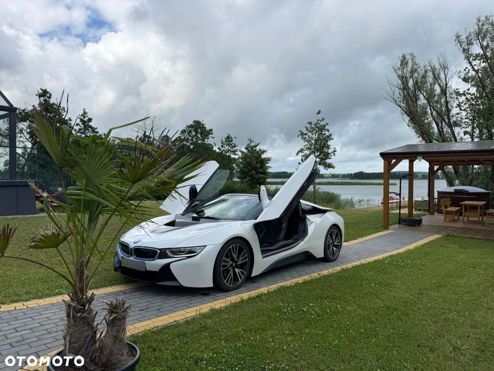 BMW i8 - 1