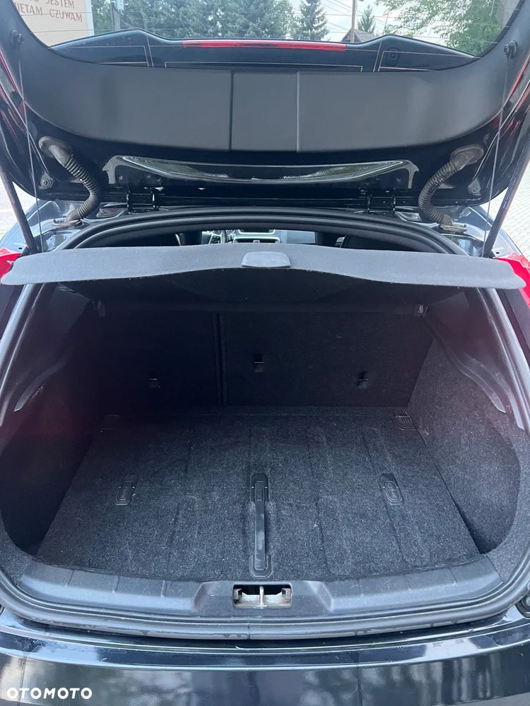 Volvo V40 D4 RDesign - 13
