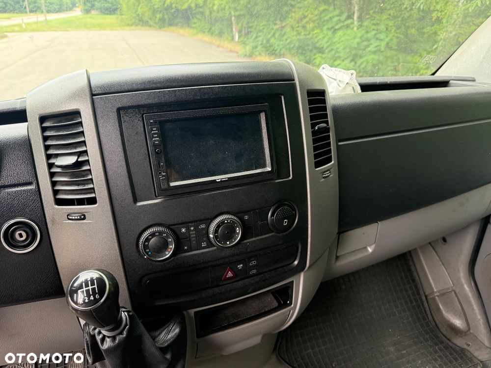 Volkswagen Crafter - 17