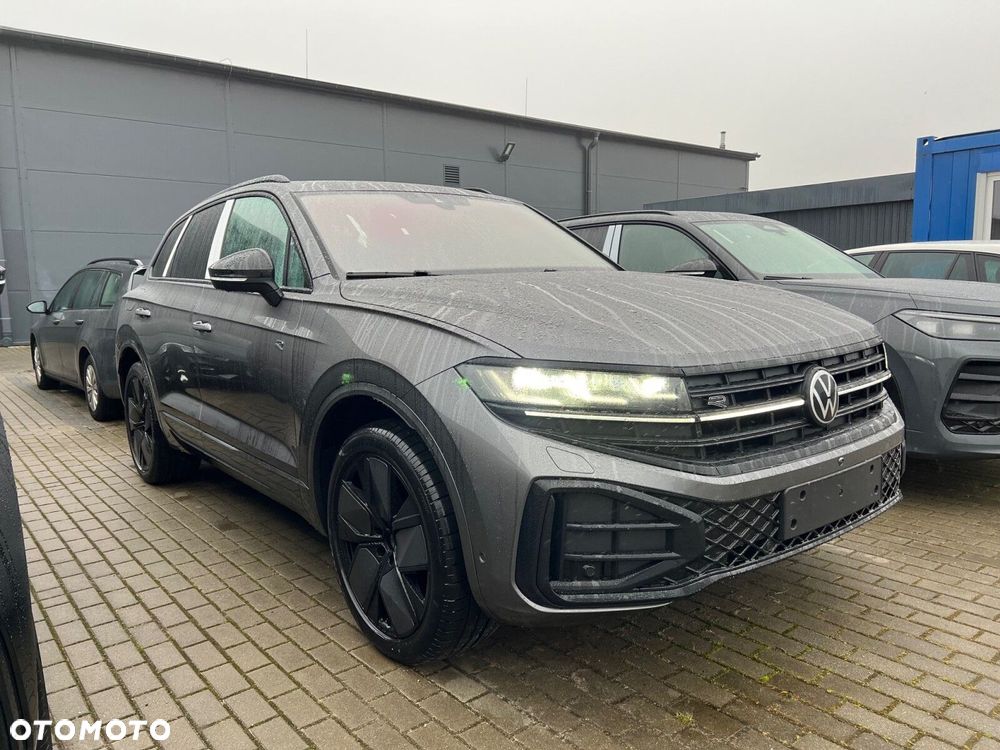Volkswagen Touareg 3.0 V6 TDI 4Motion R-Line - 3