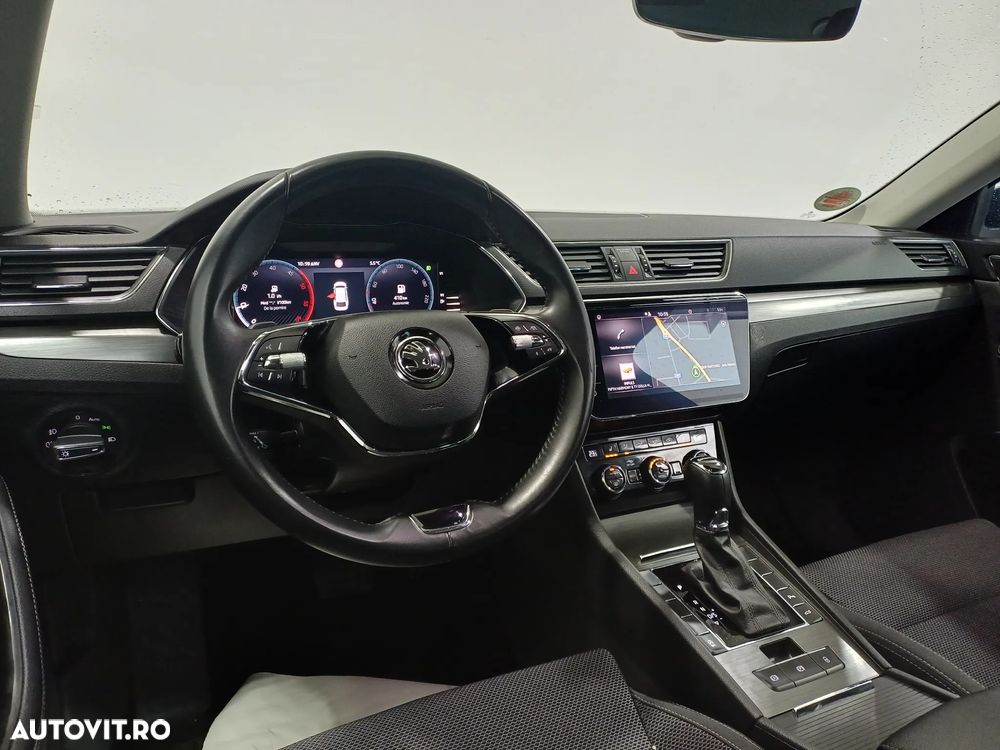 Skoda Superb 2.0 TDI DSG Style - 6