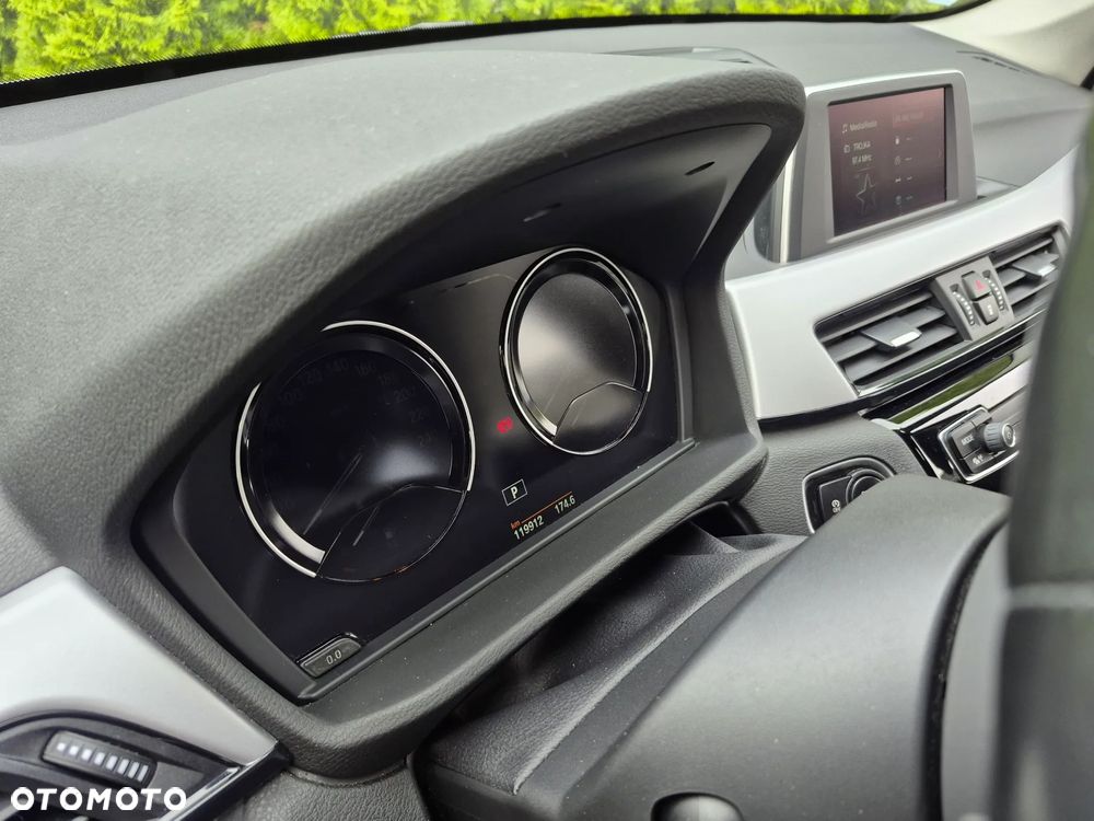 BMW X1 sDrive18i GPF Advantage - 21
