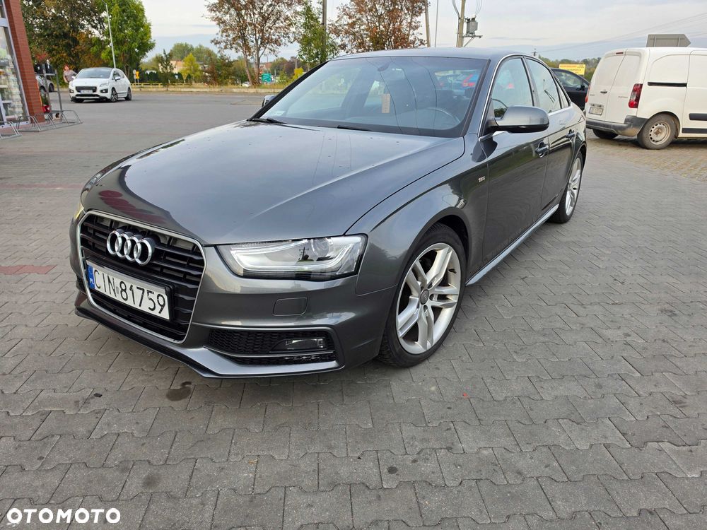 Audi A4 Limousine