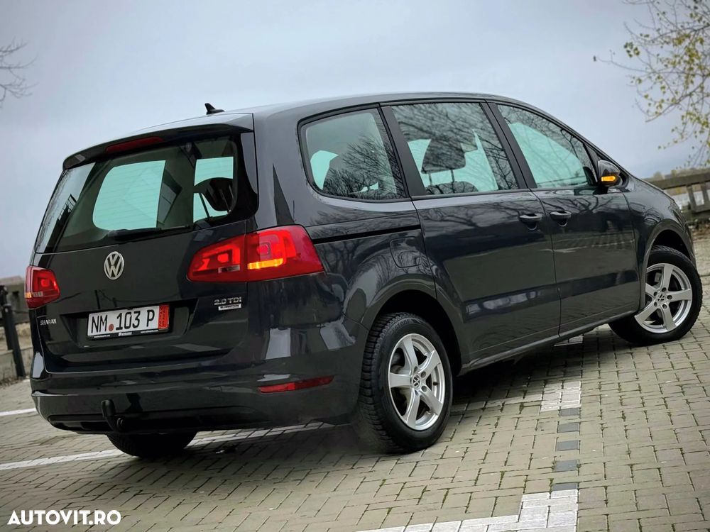 Volkswagen Sharan 2.0 TDI DSG BlueMotion Technology Comfortline - 4