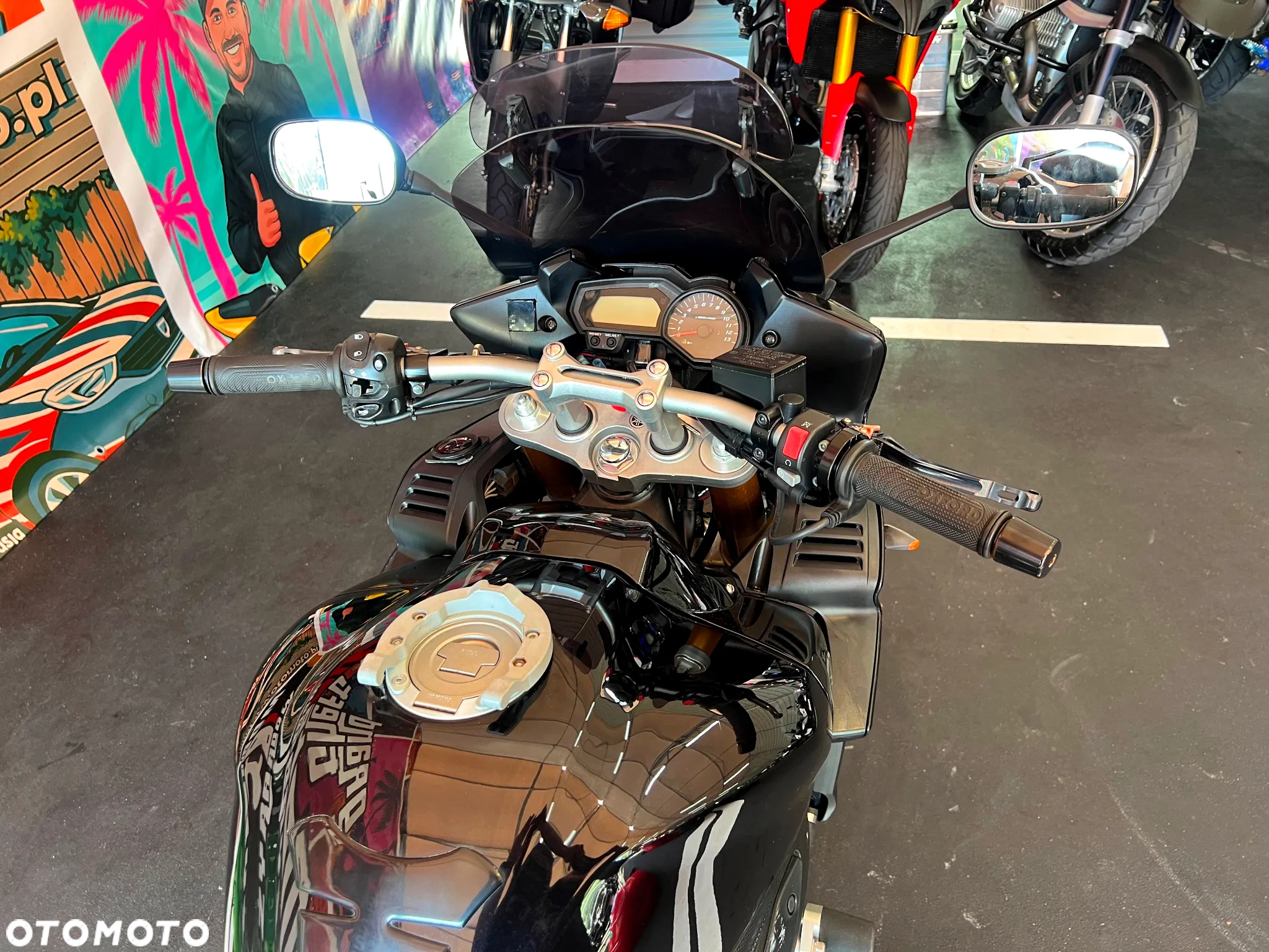 Yamaha FZ - 17