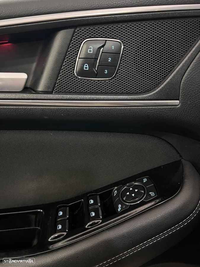 Ford S-Max 2.0 TDCi Titanium Powershift - 23