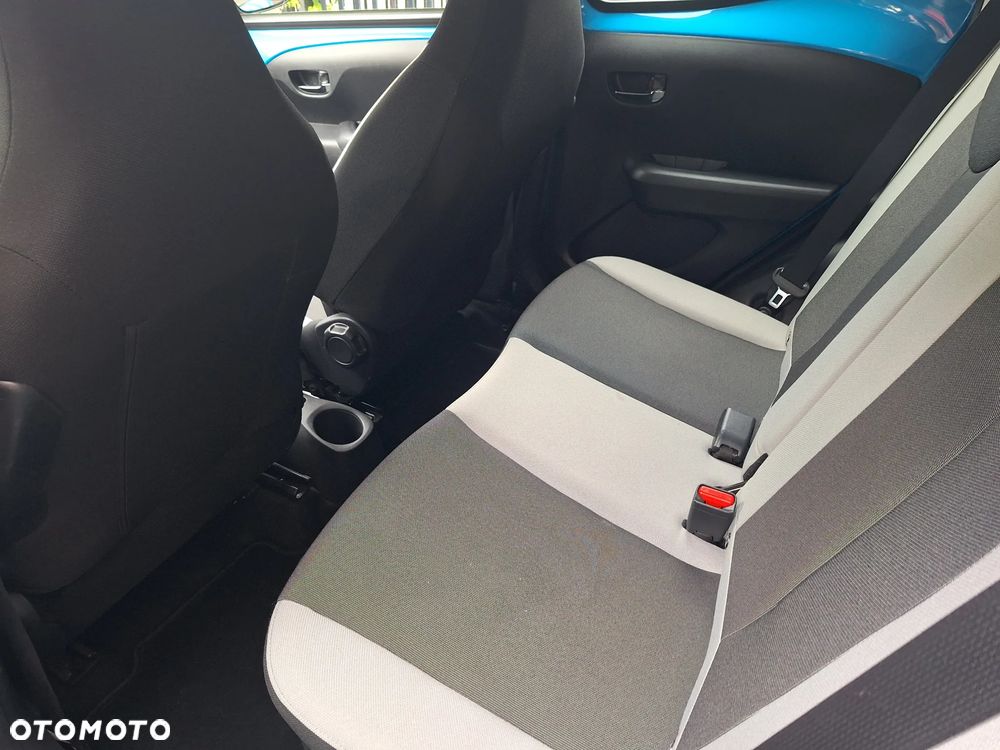 Toyota Aygo - 10