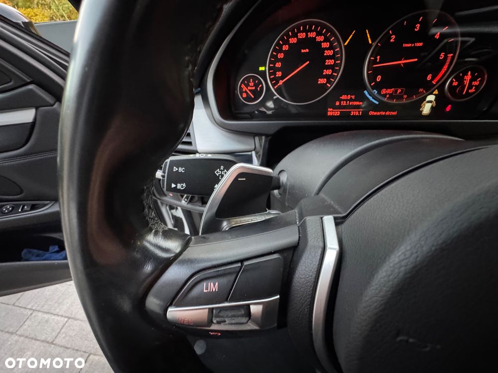 BMW X5 xDrive40d Sport-Aut - 26