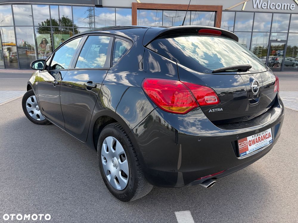 Opel Astra - 5